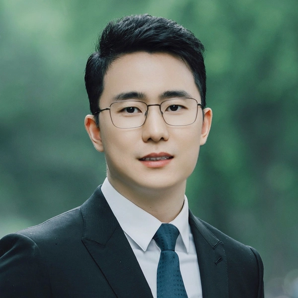 Assistant Professor, Operations & Information Management, Fasheng Xu headshot